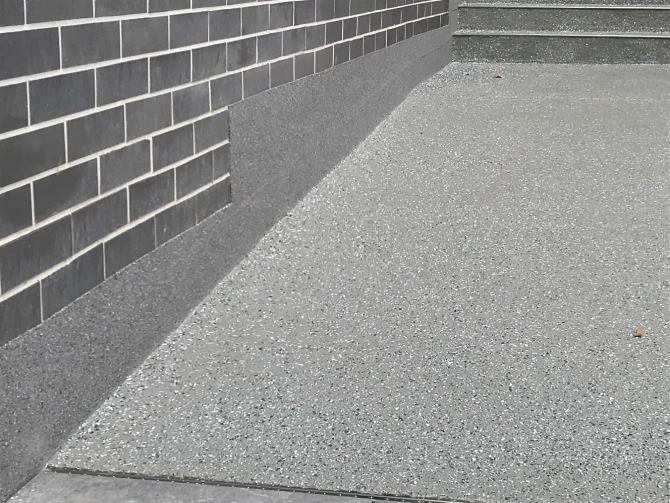 renowacja wejść do budynków mieszkalnych